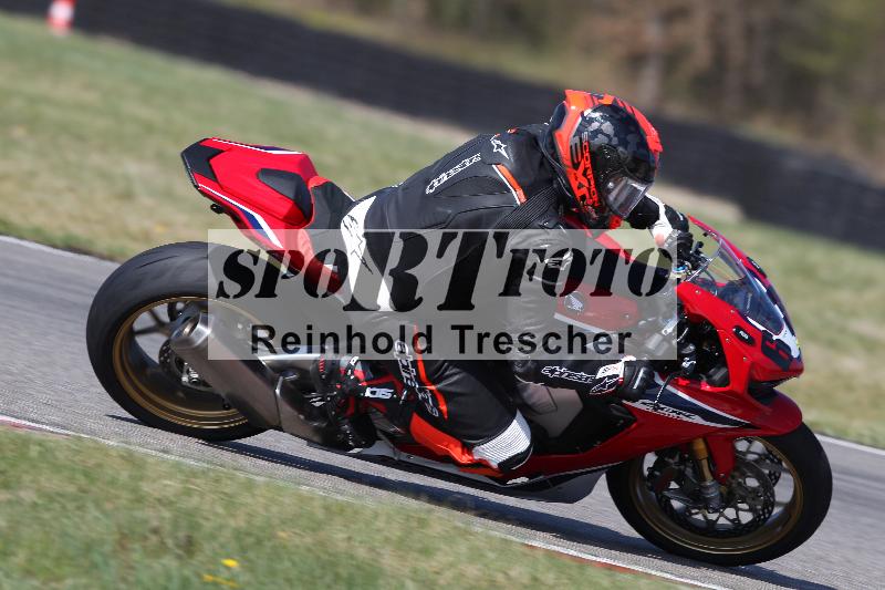 Archiv-2022/05 04.04.2022 Plüss Moto Sport ADR/Einsteiger/63